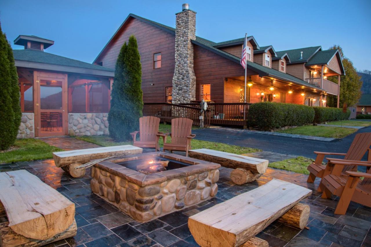 Berry Springs Lodge Sevierville Exteriör bild