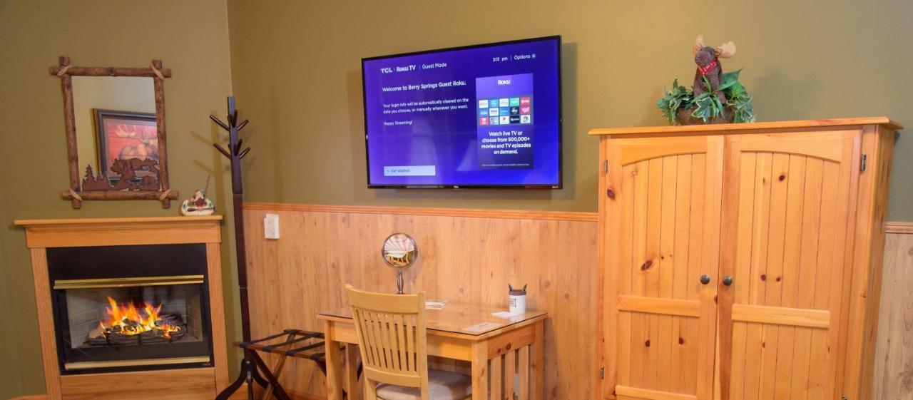 Berry Springs Lodge Sevierville Exteriör bild