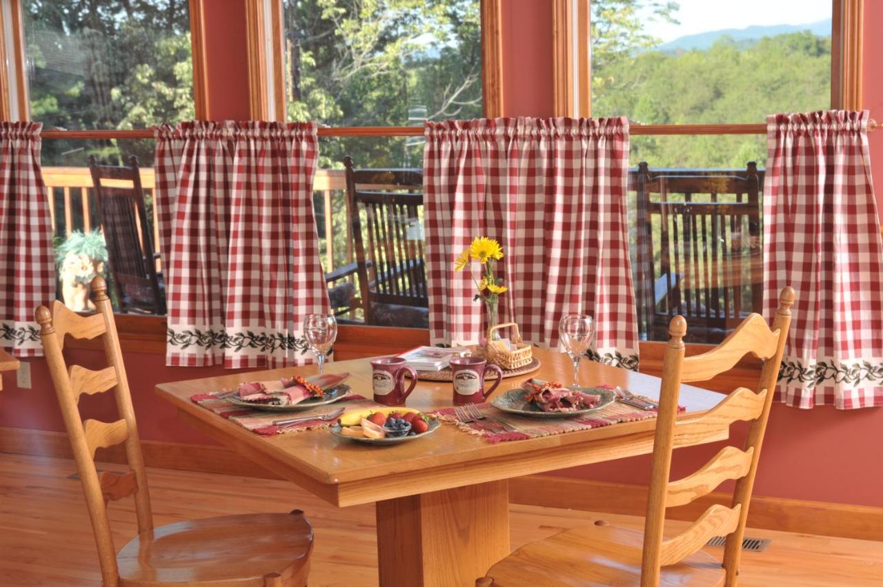 Berry Springs Lodge Sevierville Exteriör bild