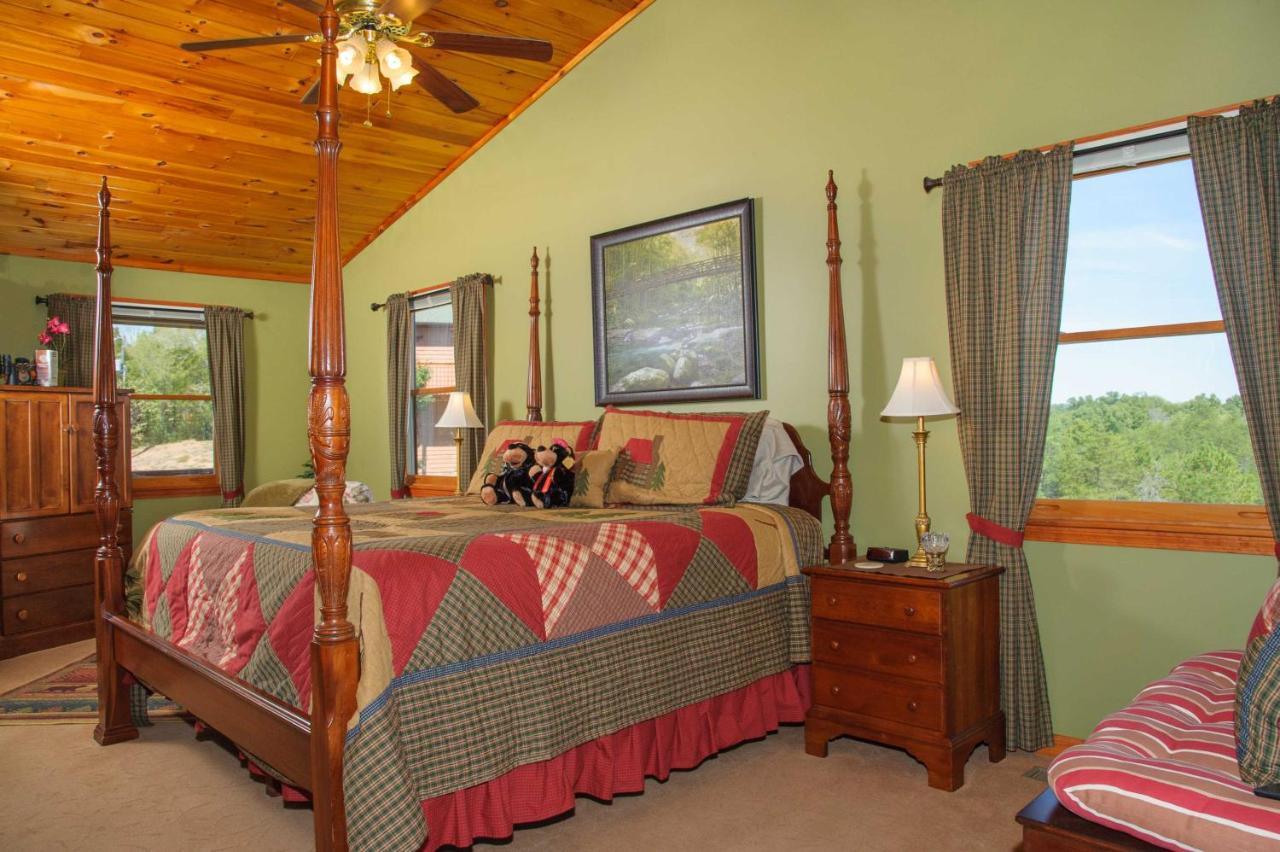 Berry Springs Lodge Sevierville Exteriör bild