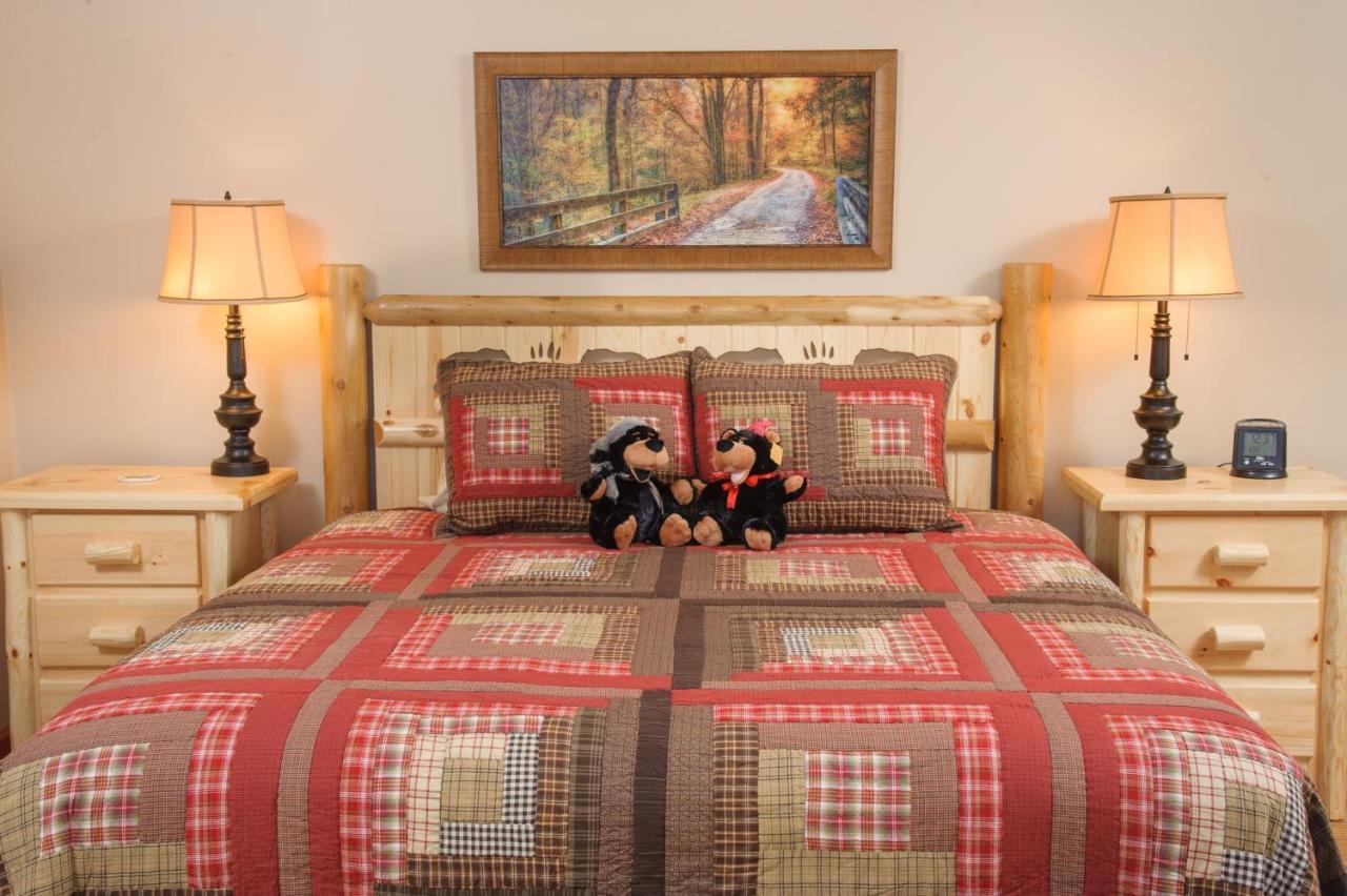 Berry Springs Lodge Sevierville Exteriör bild