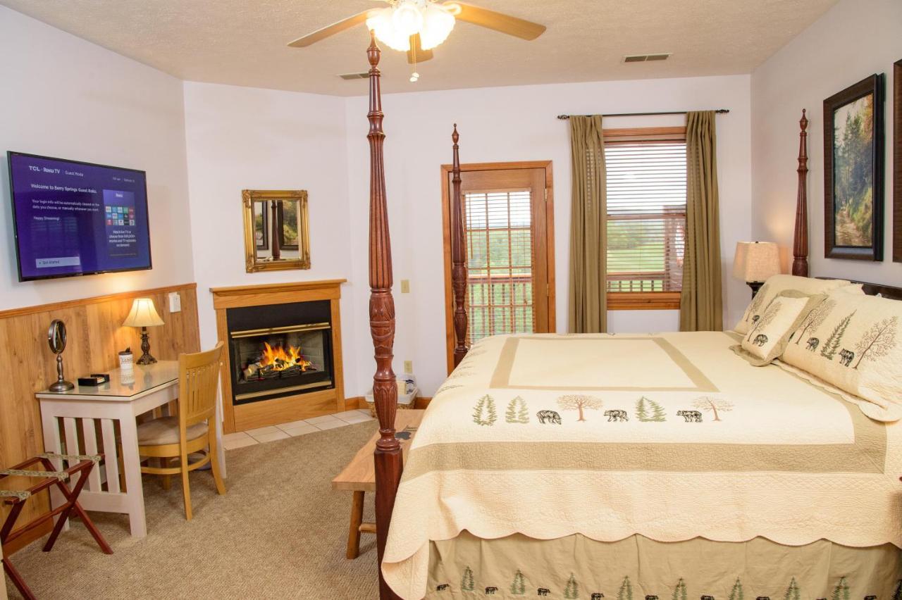 Berry Springs Lodge Sevierville Exteriör bild
