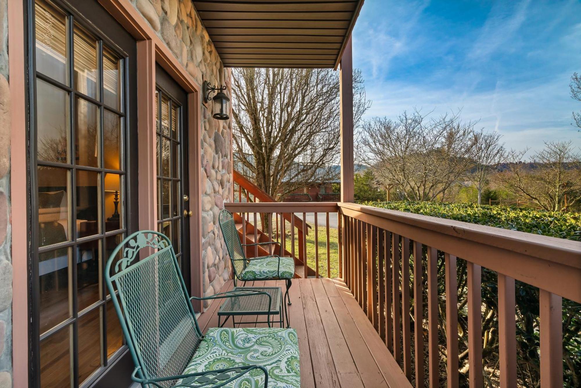 Berry Springs Lodge Sevierville Exteriör bild